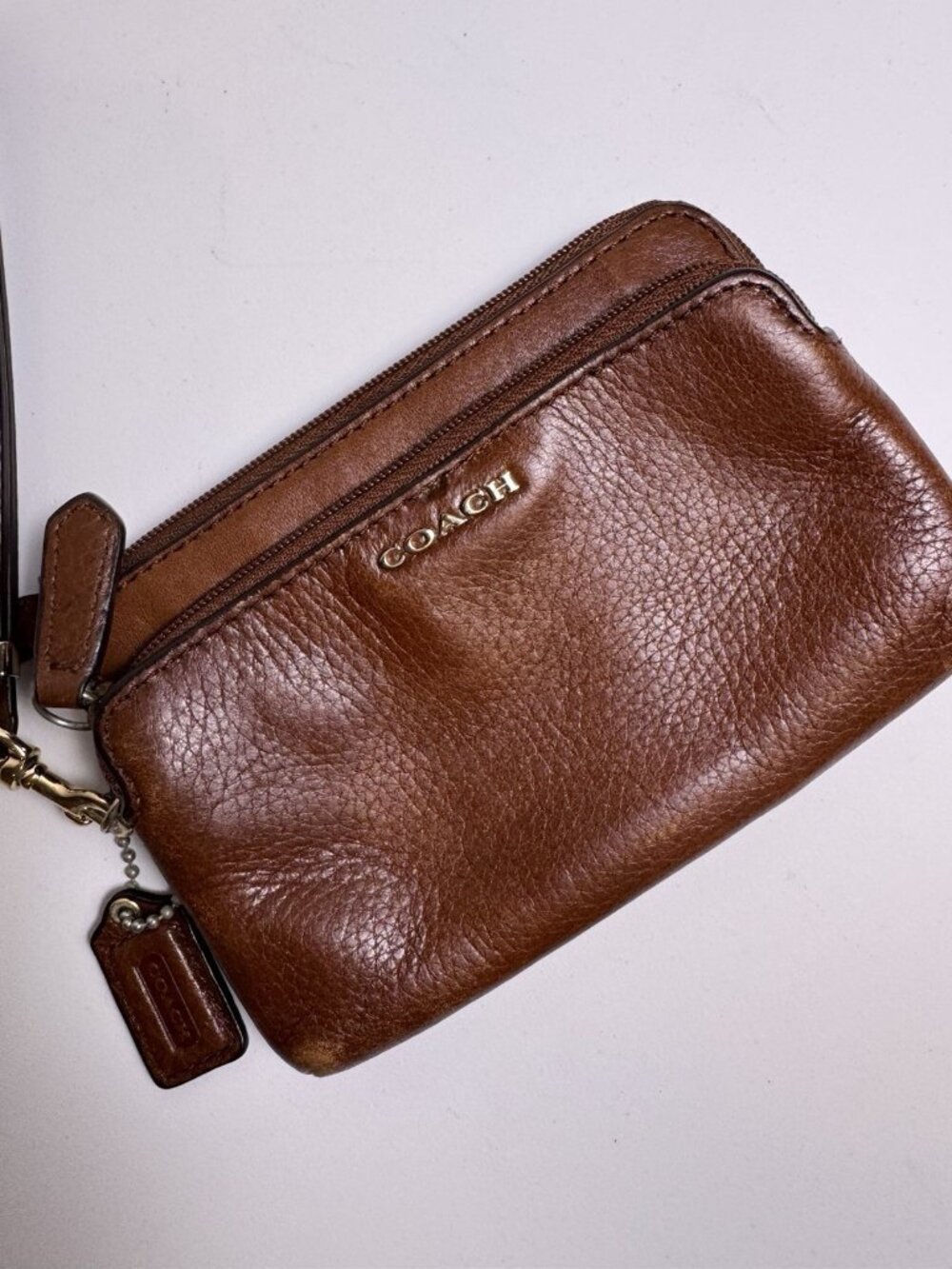 VTG Coach Double Zip Wallet Women Pebble Leather Brown Leather Wristlet